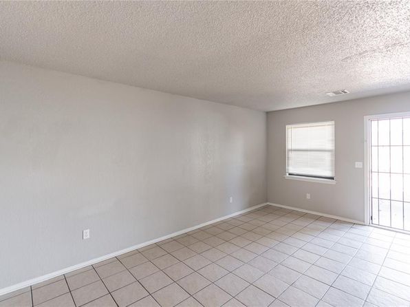 oklahoma-city-oklahoma-2088187575 picture