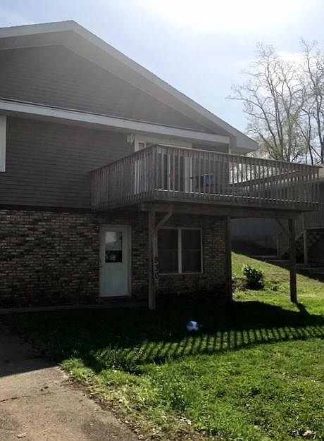 2nd image of 930 West Ave