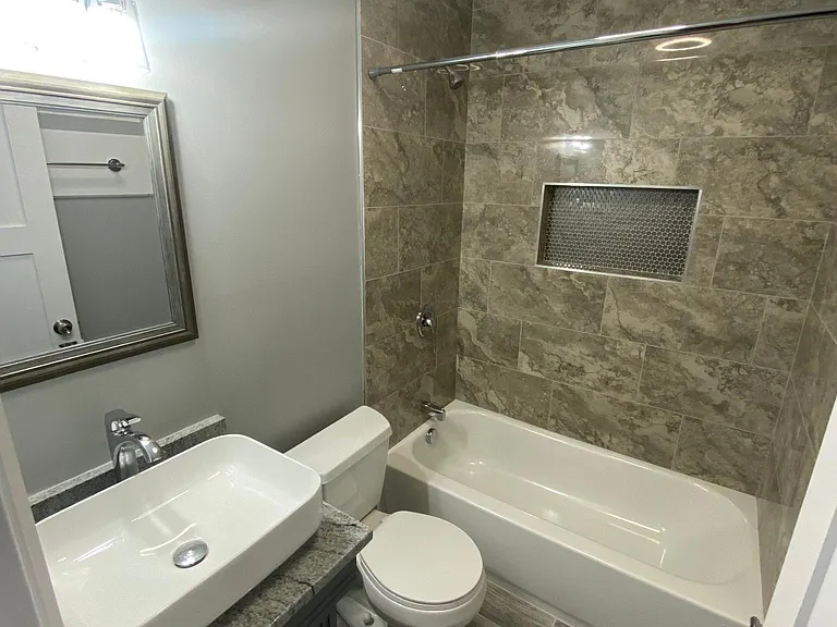 2711 Park Ave — Photo 9