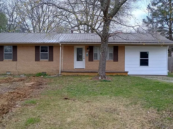 302 Hazel Rd, Ripley, MS 38663