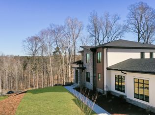 408 Canyon Crest Ct, Raleigh, NC 27614