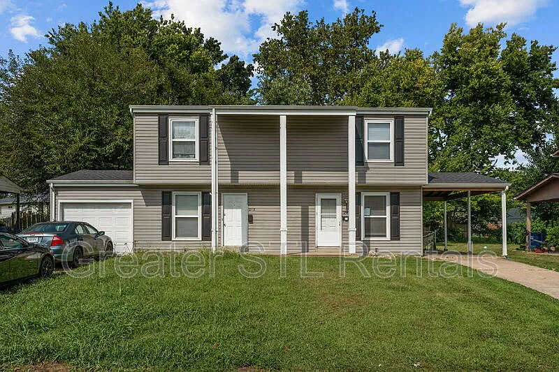 2115 Campus Dr
