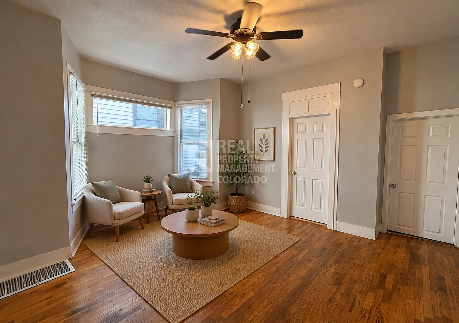 Downtown Colorado Springs Gem with Classic Charm — Photo 3