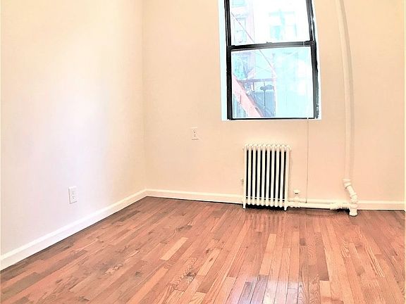 4th image of 149 Sullivan St #2EE