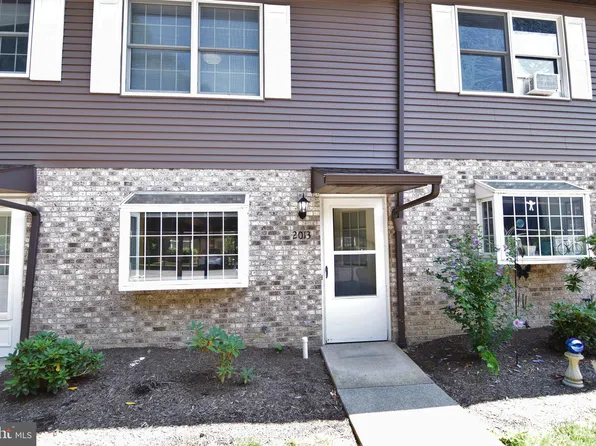 2013 Mary Ellen Ln, State College, PA 16803