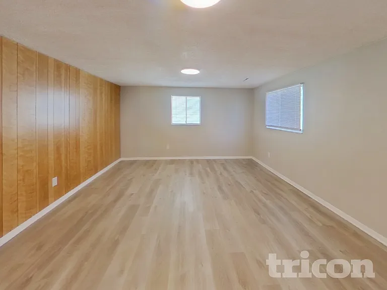 1017 De La Vista Pl — Photo 4