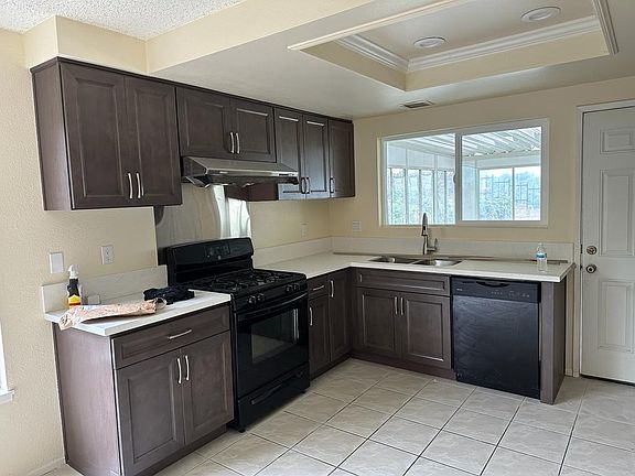 2nd image of 2147 Anson Way