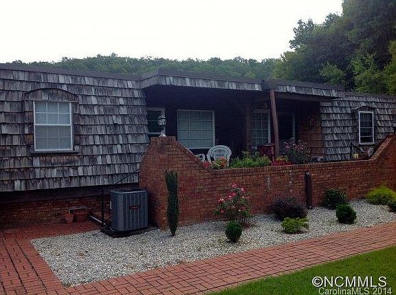3rd image of 89 Westwood Chateau Dr APT 221