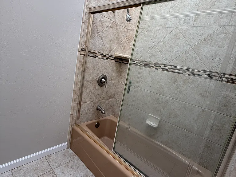 1732 Fernando St — Photo 10