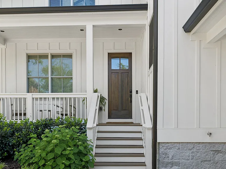 2203 Hobbs Rd — Photo 4
