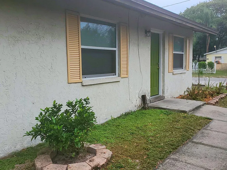 1411 E Chilkoot Ave #A — Photo 1