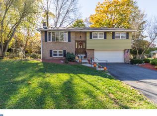 40 Rugby Rd, Birdsboro, PA 19508