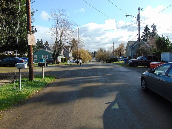 4th image of 1218 W 21st St
