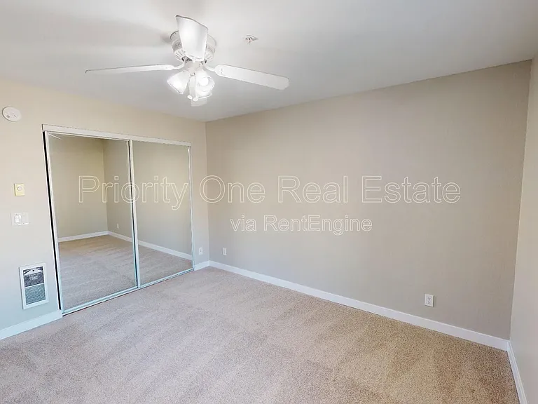 8889 Caminito Plaza Centro #7339 — Photo 16