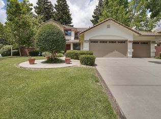 200 Fallen Leaf Dr, Vacaville, CA 95687