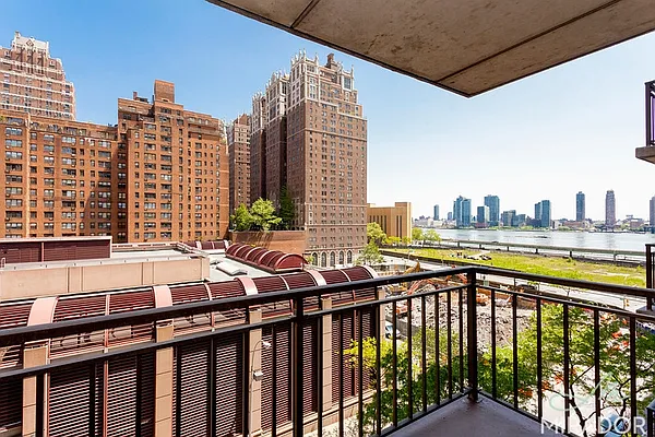 Rented by Mirador Real Estate | media 1