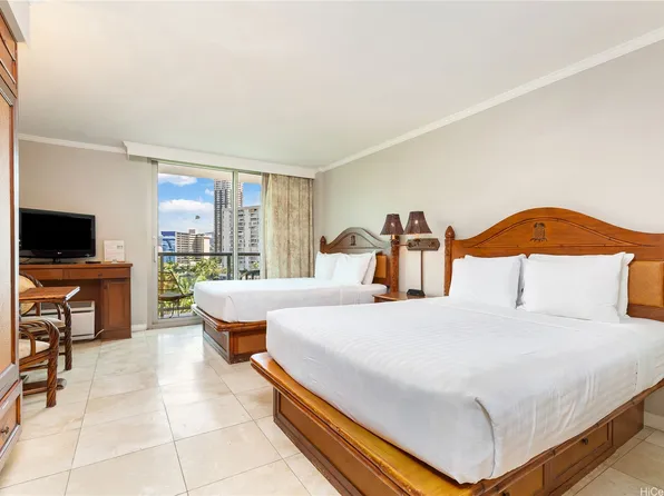 2045 Kalakaua Ave APT 604, Honolulu, HI 96815