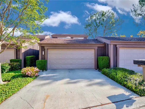 443 Pinehurst Ct, Fullerton, CA 92835