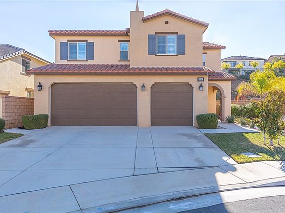 3rd image of 36387 Yarrow Ct