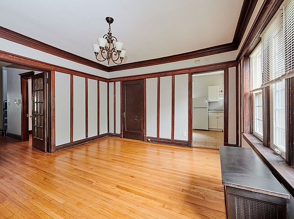 2nd image of 5436 W Ferdinand St APT 3E