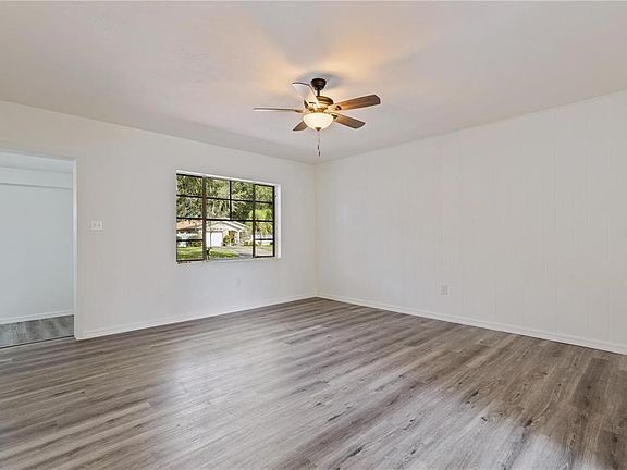 4th image of 112 S Fern Rd #112