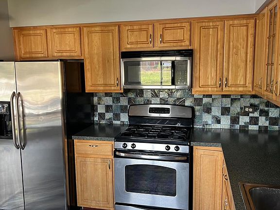 4th image of 10440 S Mason Ave #200