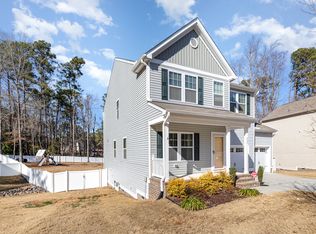 555 Green Willow Cir, Wendell, NC 27591