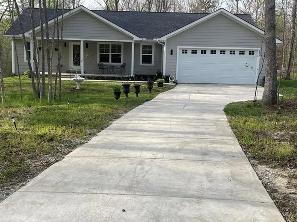 359 Youngs Ford Rd, Jamestown, TN 38556