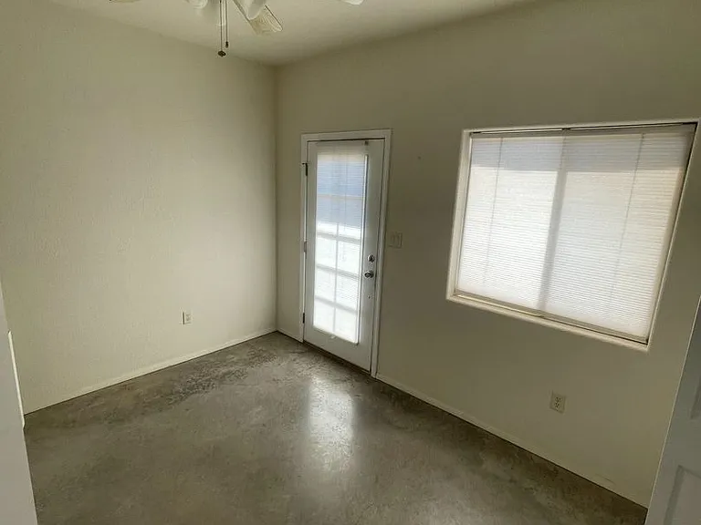 44 Lady Of The Mountain Rd — Photo 20