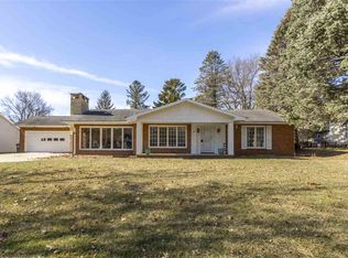 214 W Prospect St, Shell Rock, IA 50670