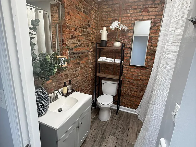 1412 W Saratoga St #2 — Photo 6