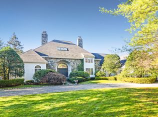15 Lakeside Dr, Rye, NY 10580
