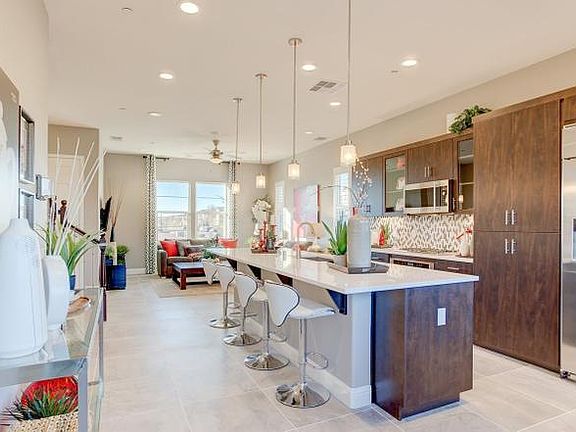 2nd image of 132 Lily Bay Cir