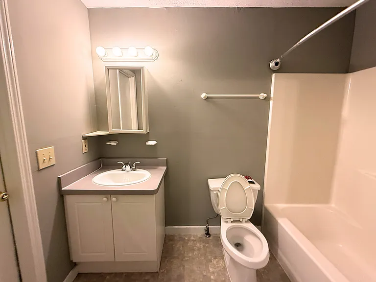 1003 Curran St NW #1 — Photo 5