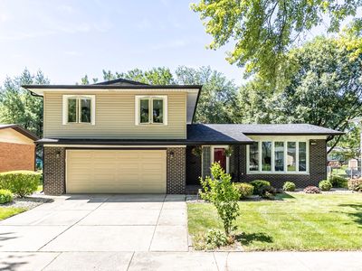 736 W Sunset Dr, Glenwood, IL, 60425