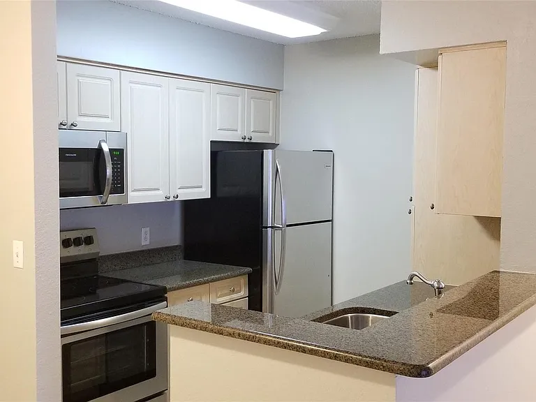2846 S University Dr #4205 — Photo 3