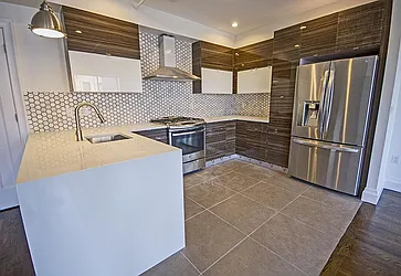 Rented by Level Group