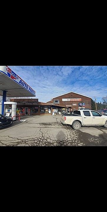 1st image of 311 W Main St