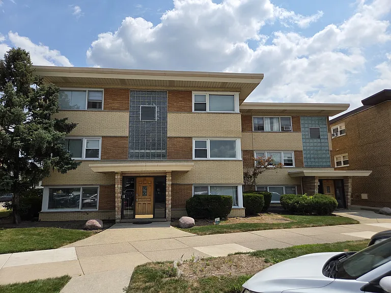 41 Conti Pkwy — Photo 8