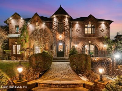 160 Bertha Pl, Staten Island, NY, 10301