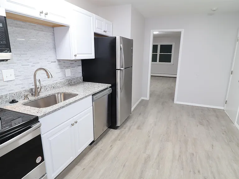 139 Litchfield Pines Dr #D — Photo 9