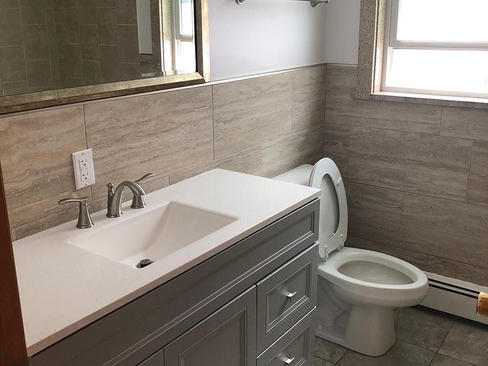 2nd image of 8285 Archer Ave APT 3