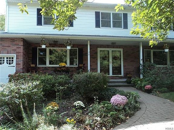 2nd image of 20 Peterson Ct