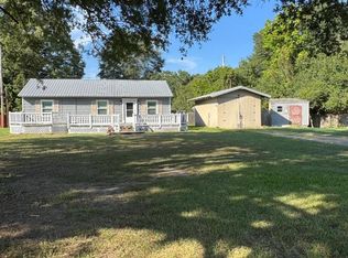 9 Sherman St, Hooks, TX 75561