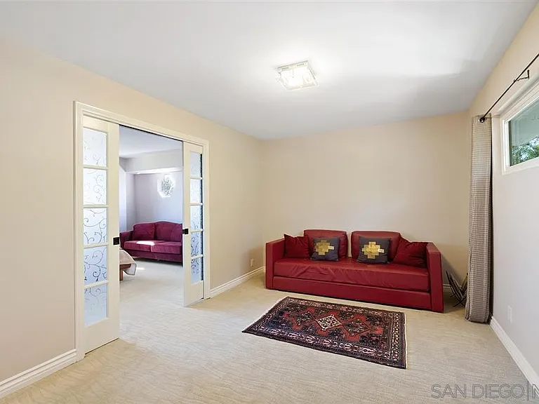 9257 Virginian Ln #B — Photo 16