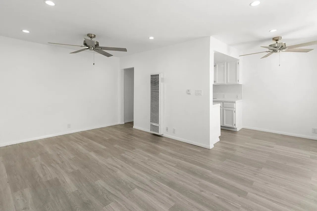 1 bed, 1.0 bath, $2,500 — Photo 1