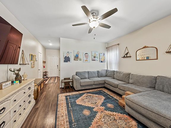 5th image of 1107 Mayme Ct