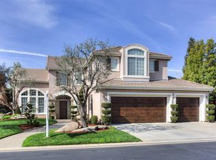 10458 N Pierpont Cir, Fresno, CA 93730