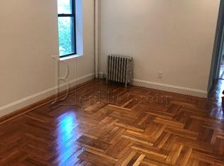 2721 23rd St APT 3C, Astoria, NY 11102