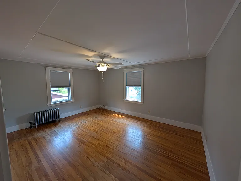 15 Manley St #1 — Photo 11